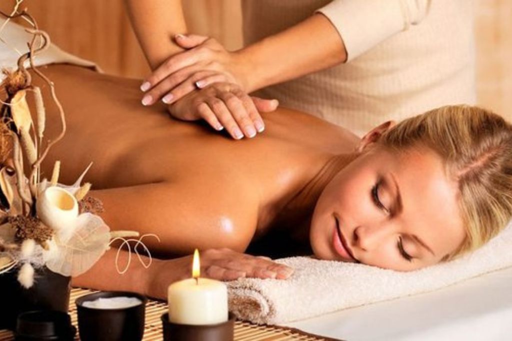 Signature Full Body Massage Chennai - Lubys Spa